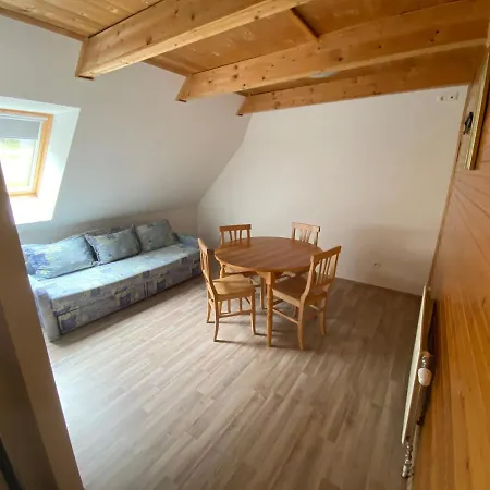 Encijan Apartments Log pod Mangartom Zewnętrze zdjęcie