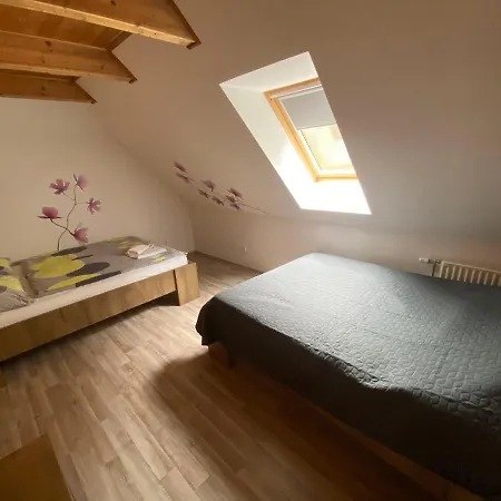 Encijan Apartments Log pod Mangartom Zewnętrze zdjęcie