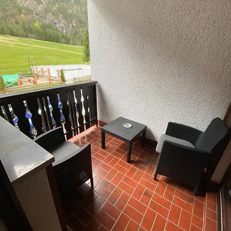 Encijan Apartments Log pod Mangartom Zewnętrze zdjęcie